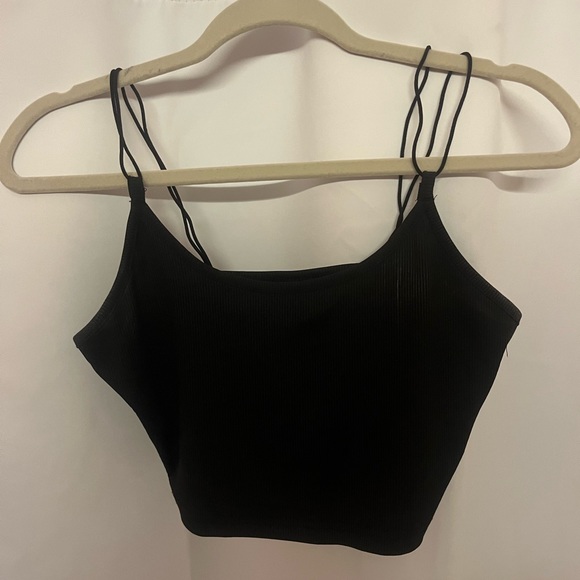 Black crop top! - Picture 1 of 1